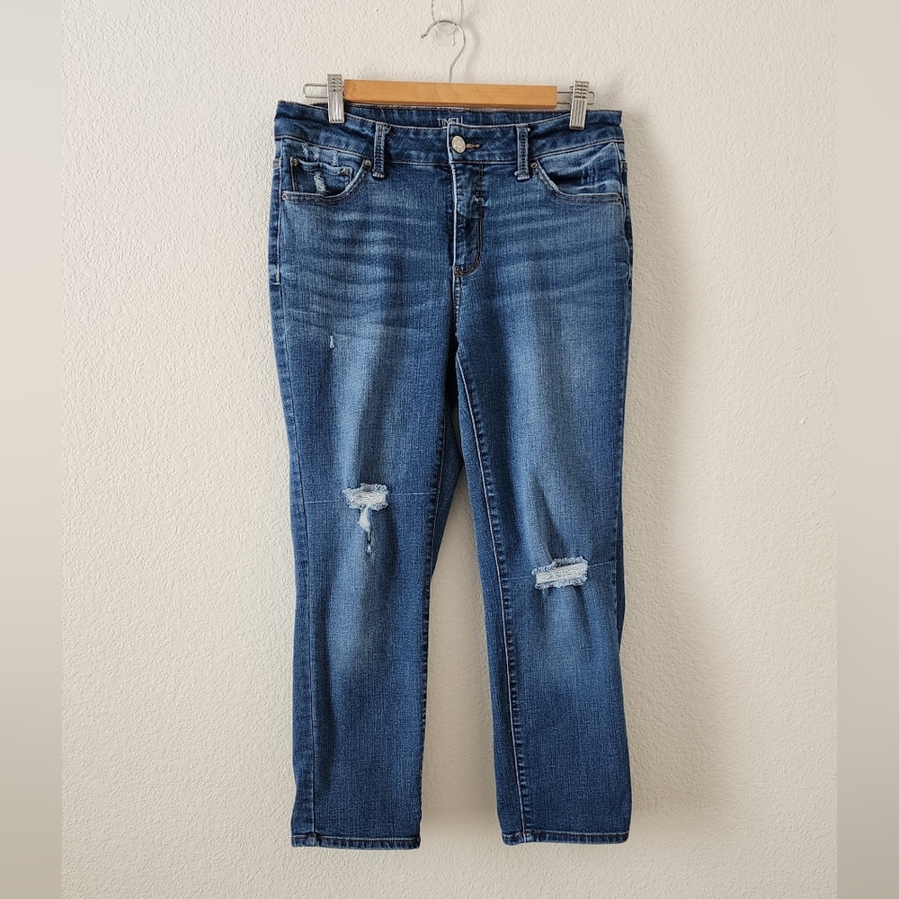 Time And Tru Women's 12 Petite Straight Medium Wash Distressed Jeans